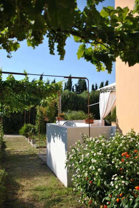 Апартаменты Residenza Agrituristica Santa Lucia Con Piscina Альгеро Экстерьер фото