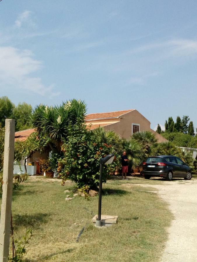 Апартаменты Residenza Agrituristica Santa Lucia Con Piscina Альгеро Экстерьер фото